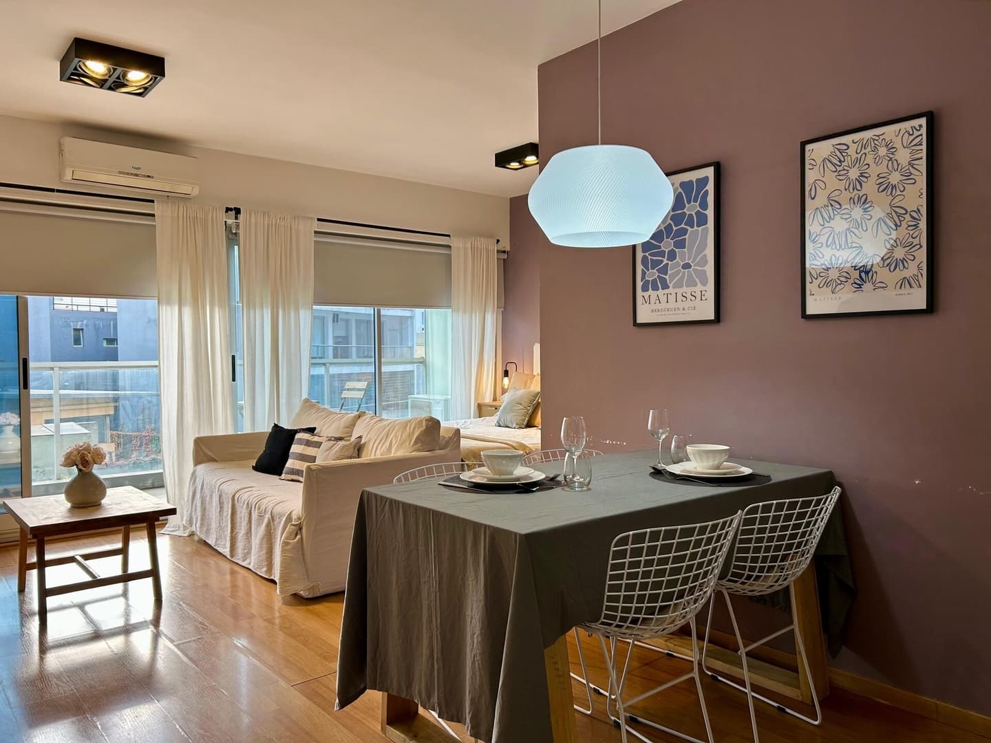 Urban Luxe Studio in Palermo with Amenities