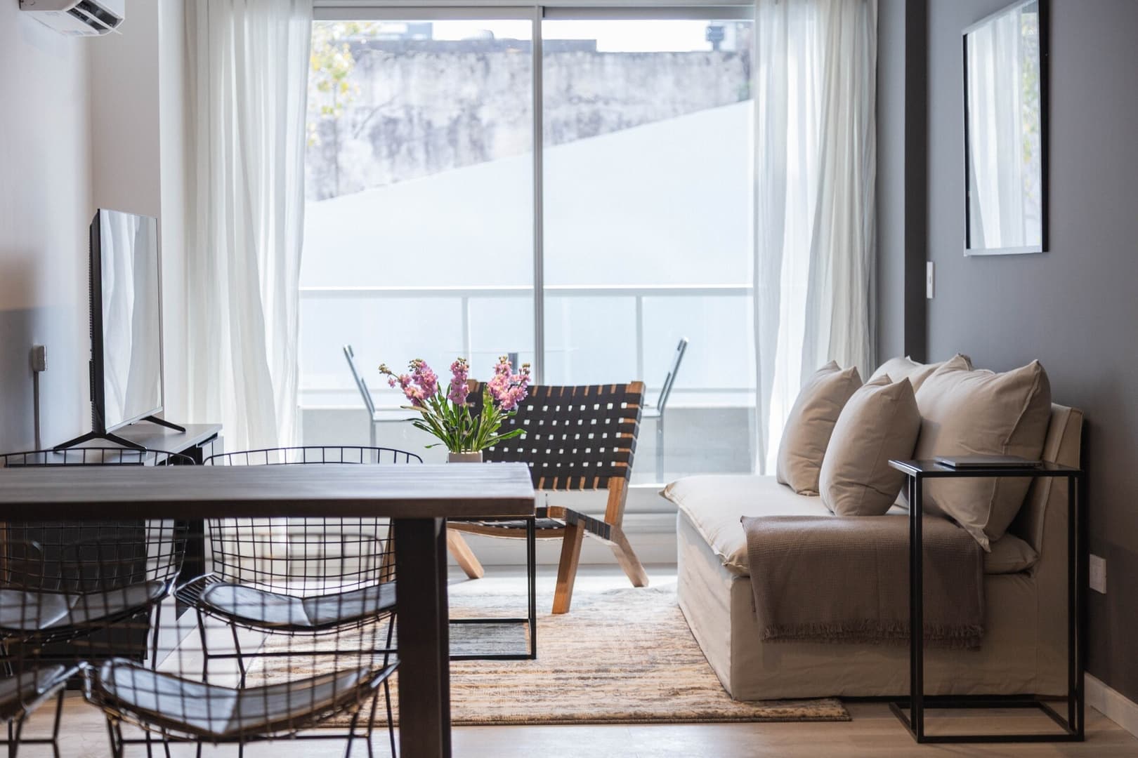 Villa Crespo | Elegant 2BR | Pool & Lifestyle