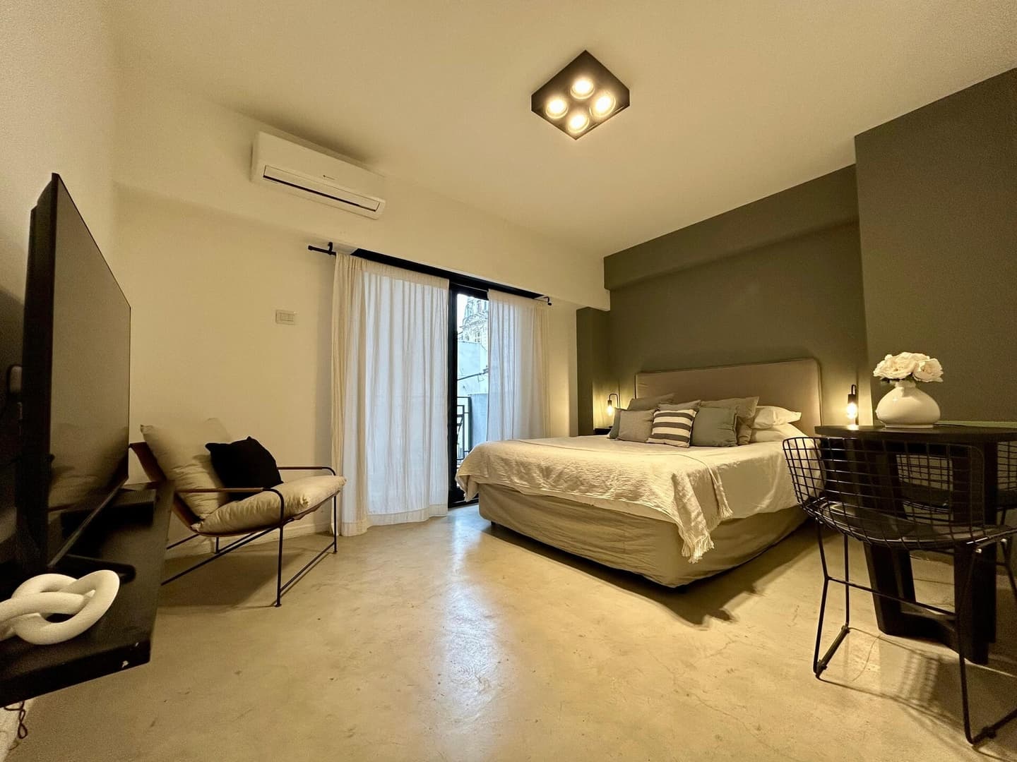 San Nicolás | Chic Studio for 2 | Near the Obelisk