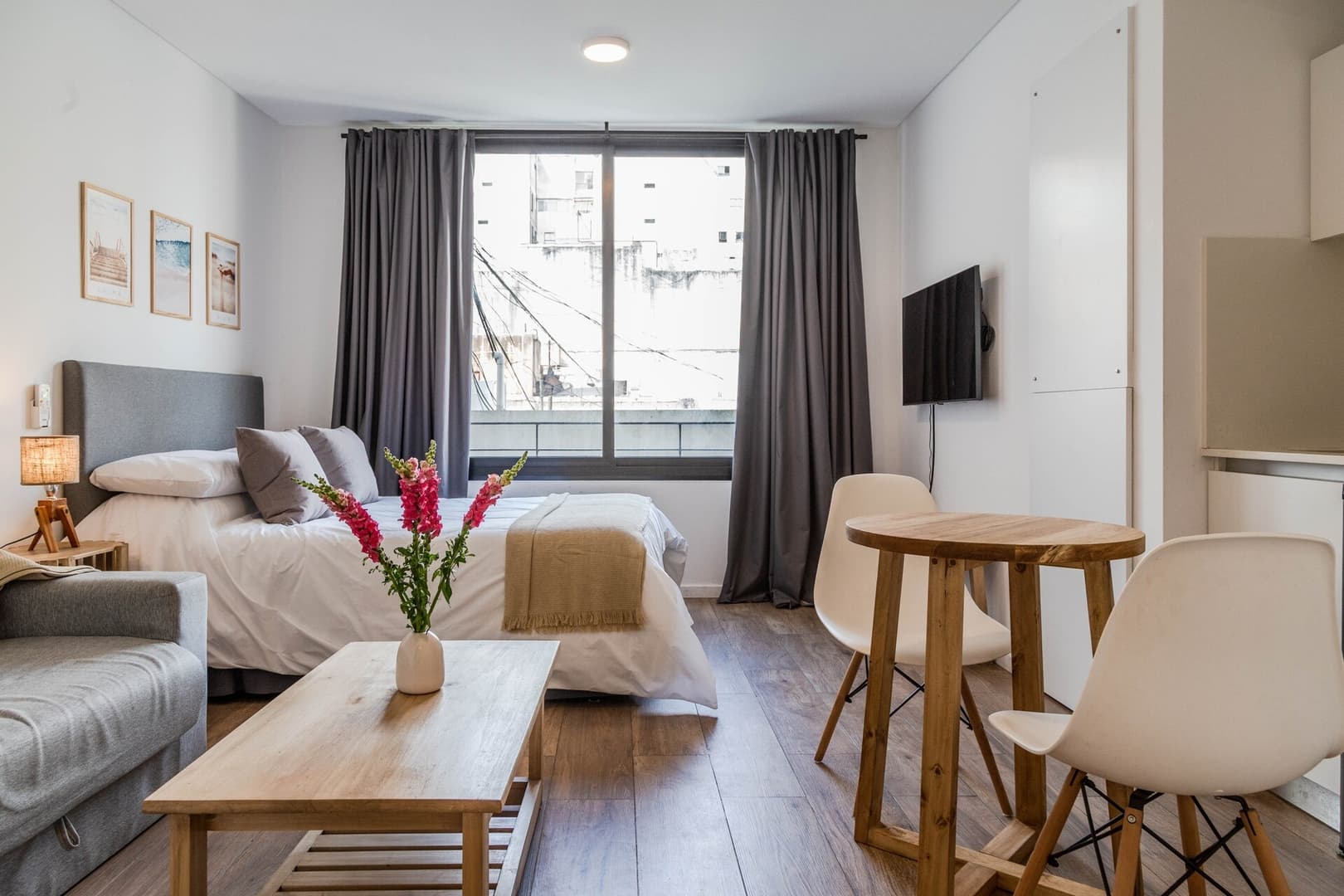 Retiro | The Urban Nest | Stylish Studio & Gym