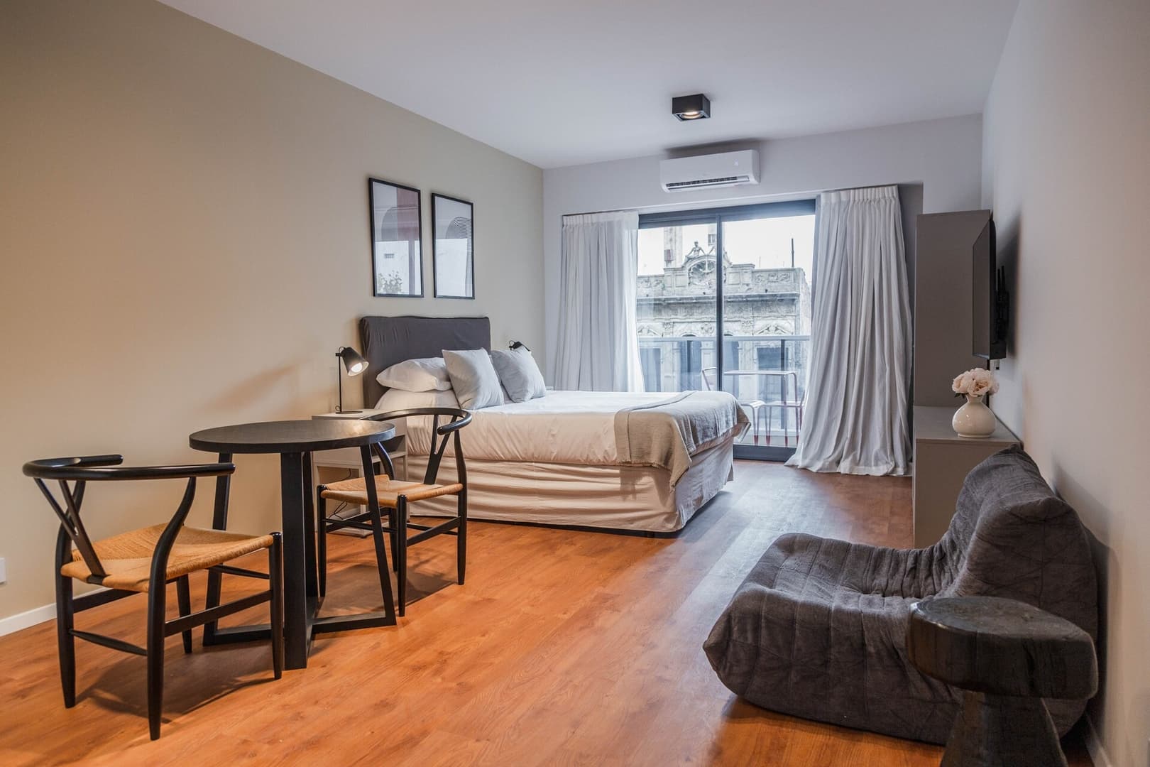 Balvanera | Premium City Stay | Pool & Cowork