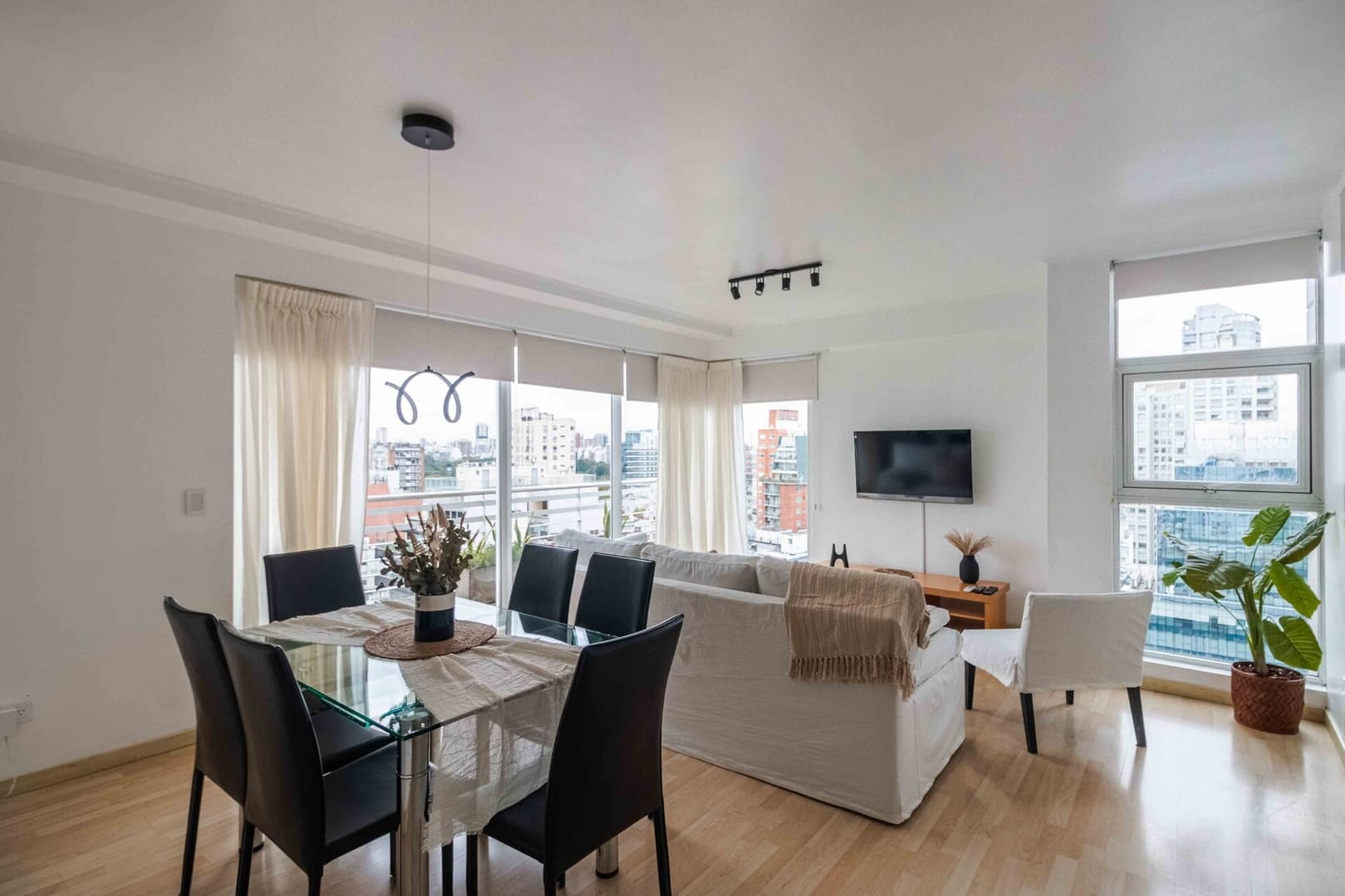 207 - Apartment in Palermo, Cerviño St.